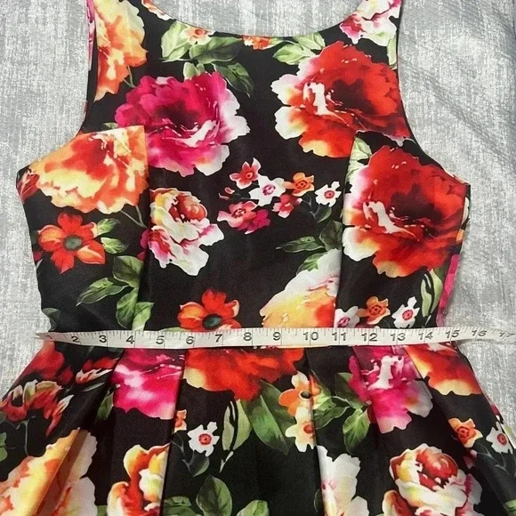 Women’s retro inspired cottage core floral Aline dress - Picture 7 of 13